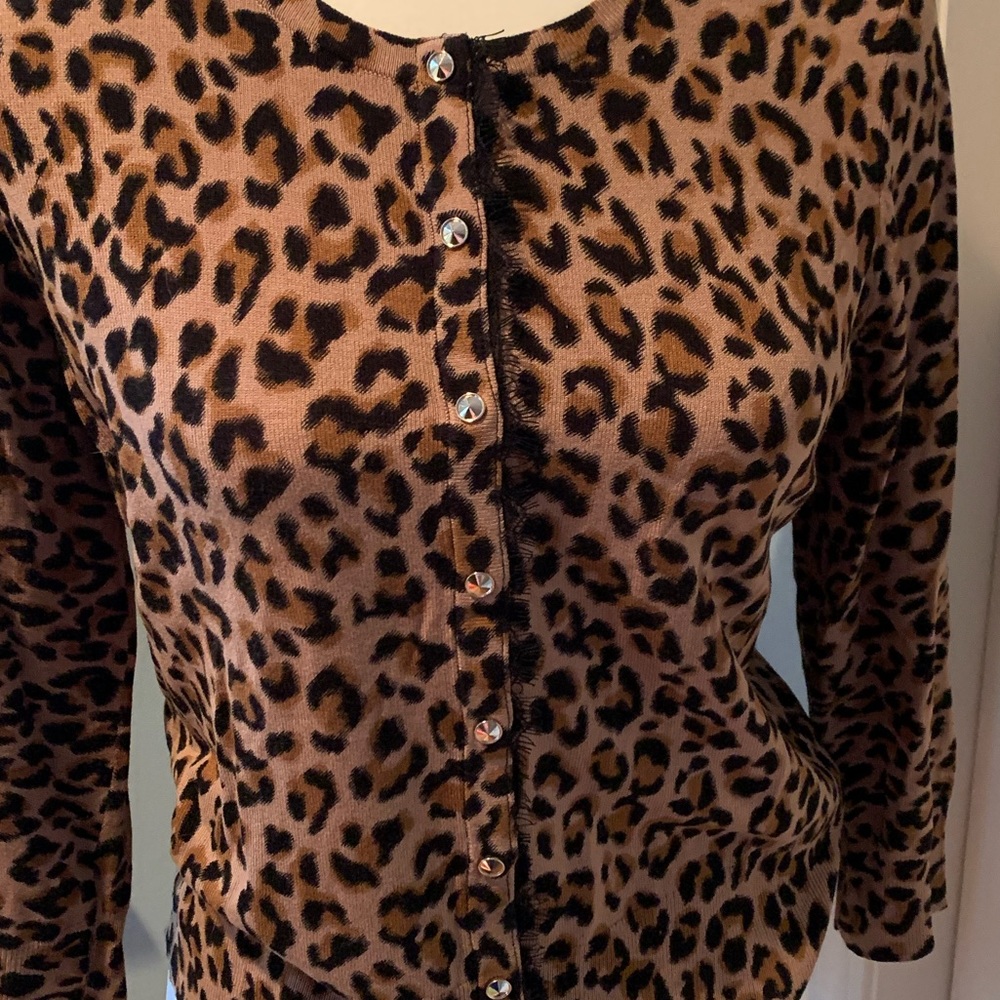 White House Black Market WHBM cardigan medium cheetah animal print lace trim